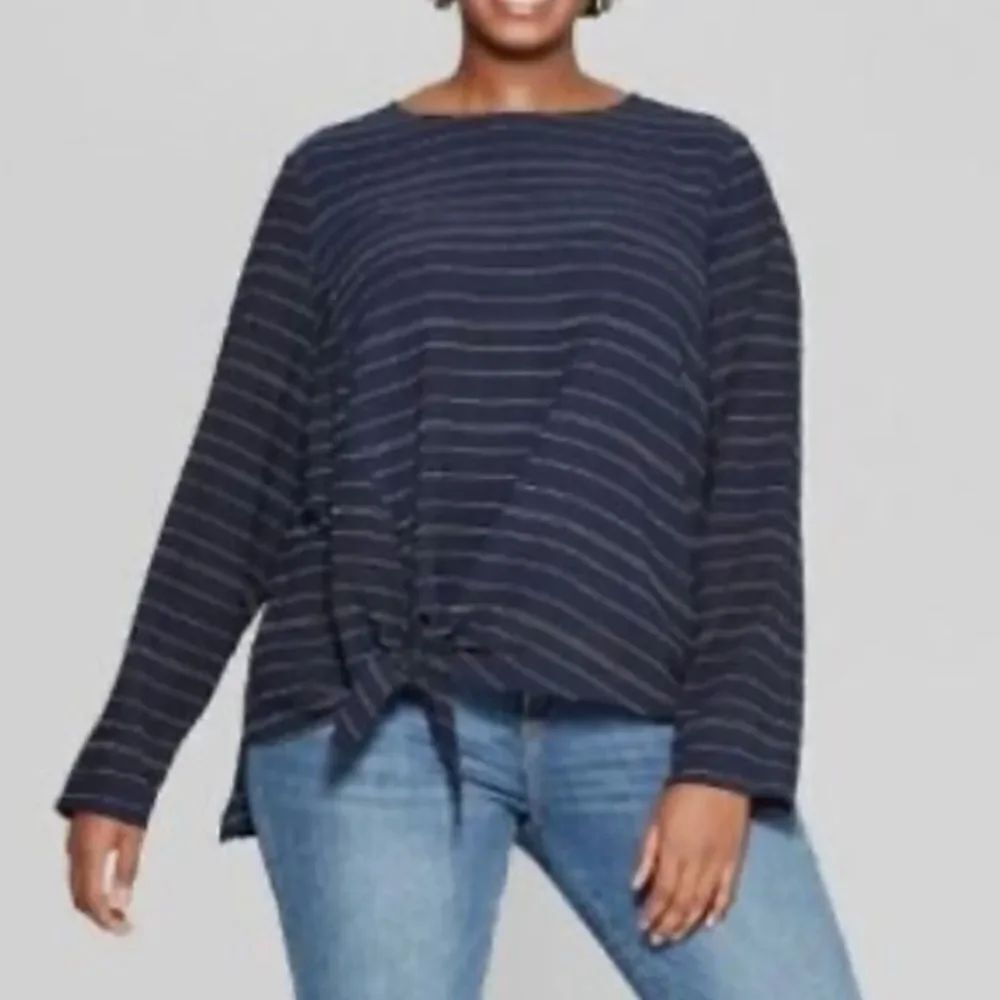 Ava & Viv Women’s Plus Size Striped Long Sleeve Tie Front Woven Top 0X